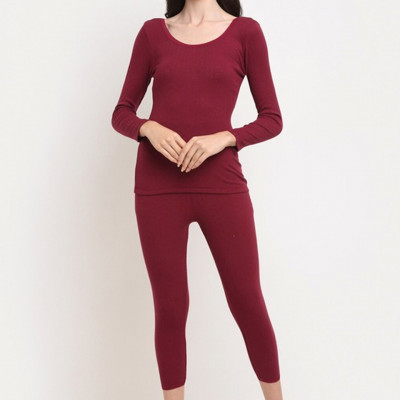 Women Maroon Self-Design Thermal Set